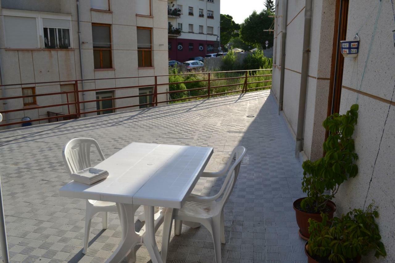 Apartamento Puerta Del Pirineo Sabiñánigo Kültér fotó